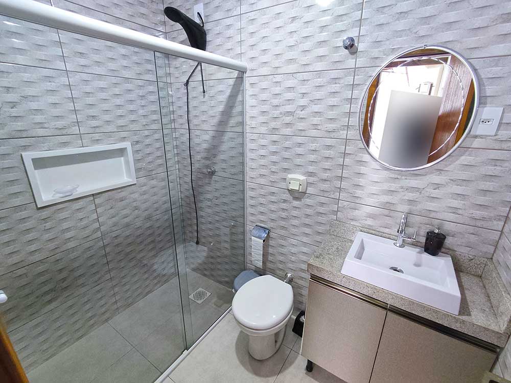 Banheiro 02 (fundos)