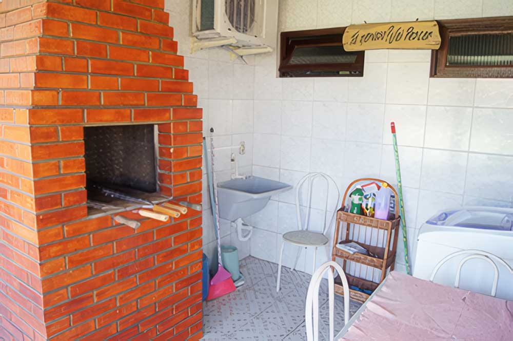 Churrasqueira coletiva dos aptos