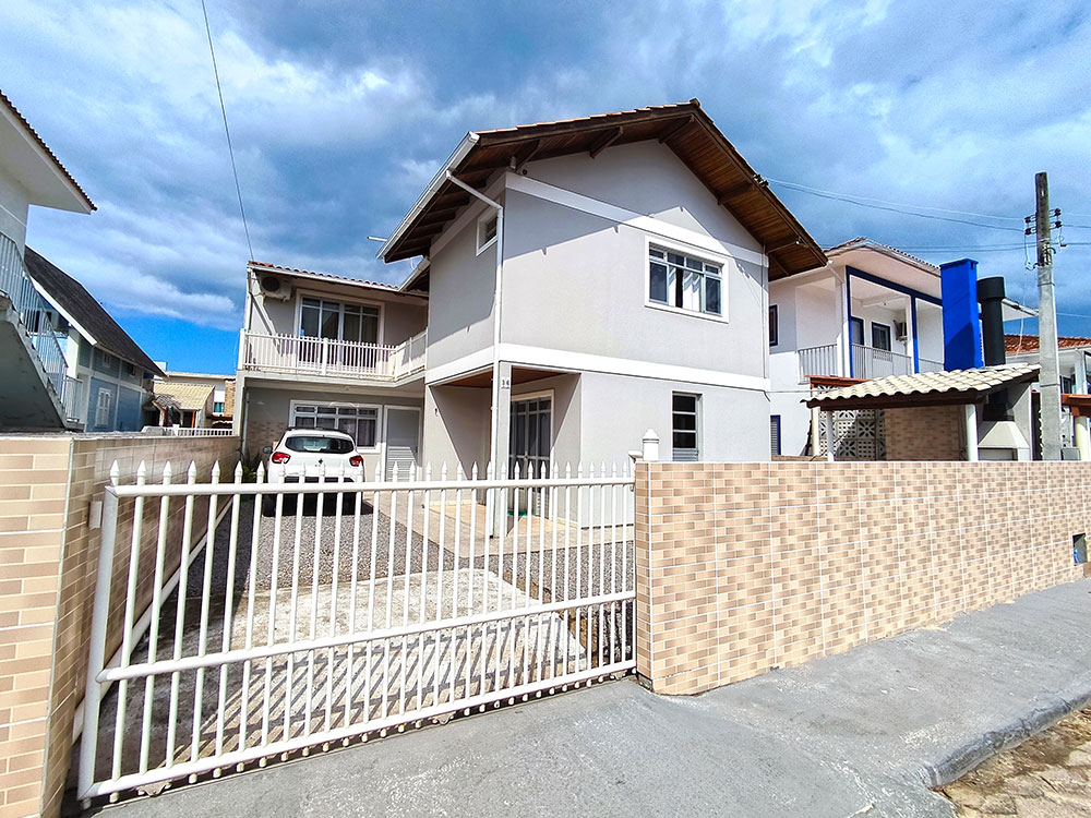 Fachada (Apto e Kitinetes)