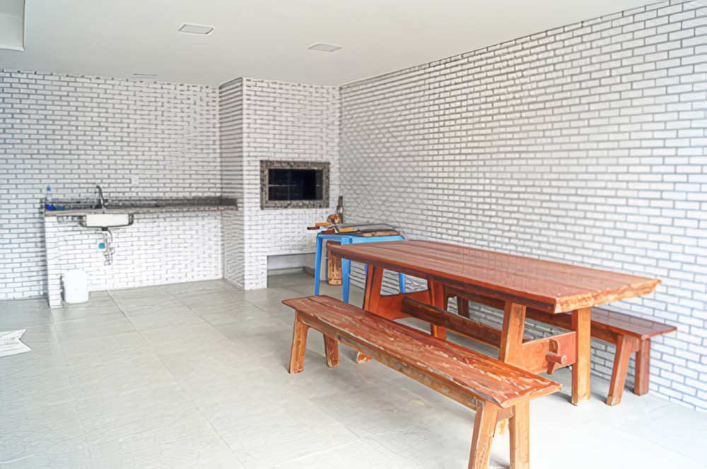 Área com churrasqueira