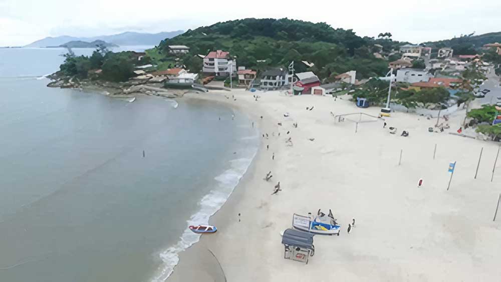 Praia de Baixo