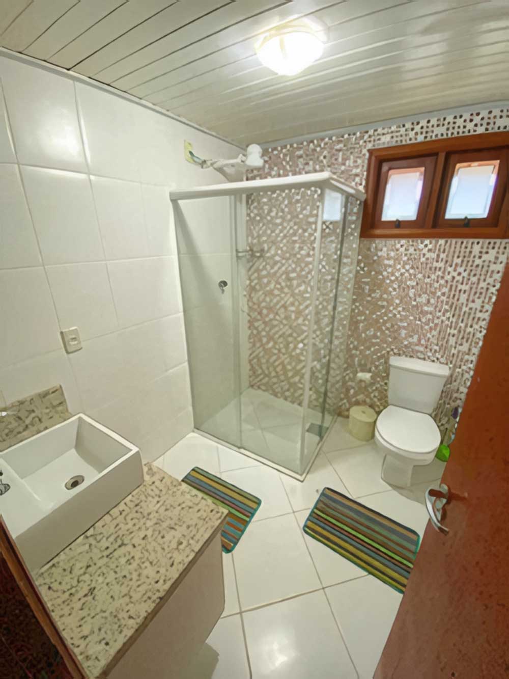 Banheiro social (superior)