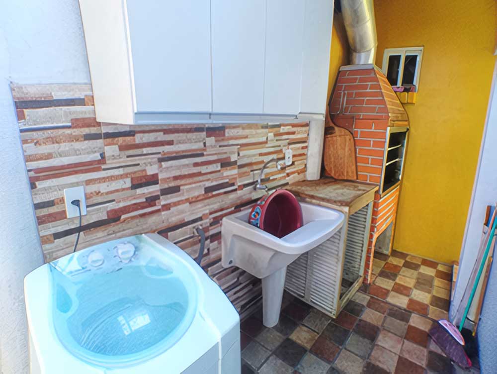 Área de serviço / churrasqueira