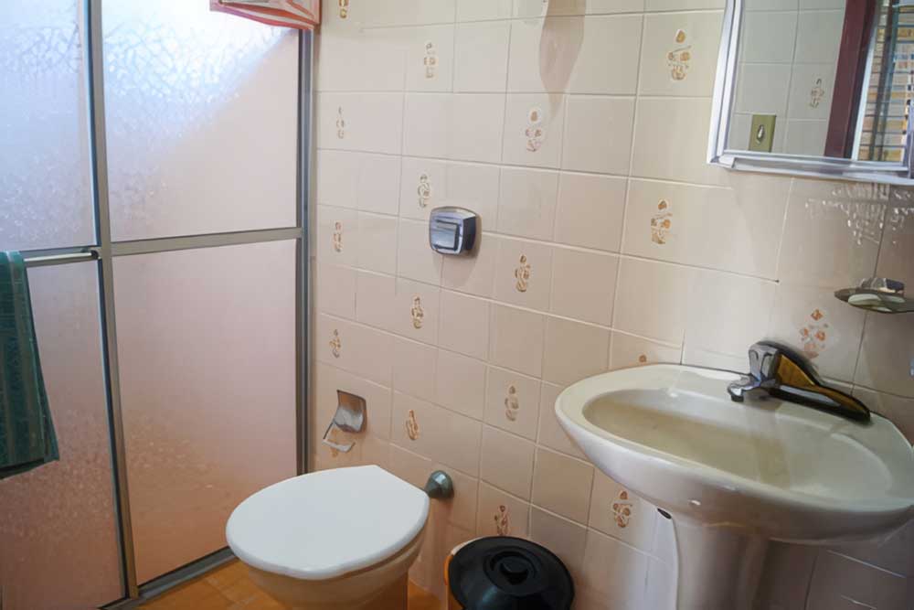 Suíte 02 - Banheiro